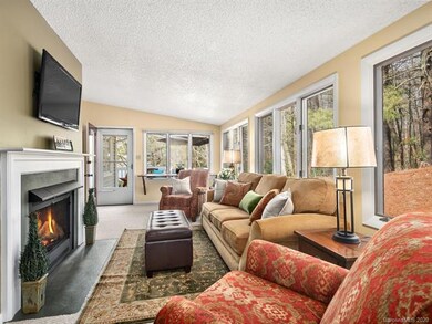 91 Hollybrook Dr, Asheville, NC 28803 - photo 6