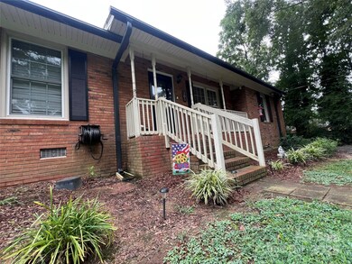 305 Locust Ave, Locust, NC 28097 - photo 2