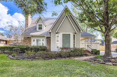 4814 River Hill Dr, Kingwood, TX 77345 - photo 2