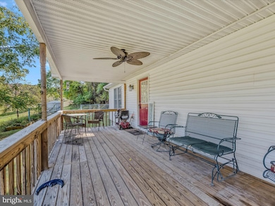 84 New Hope Rd, Berkeley Springs, WV 25411 - photo 6