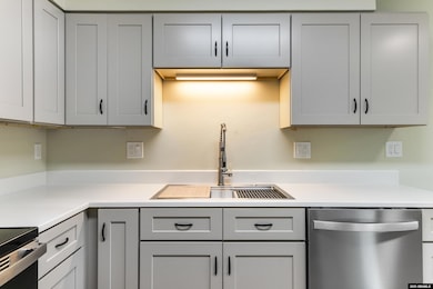 8760 Trinity Dr unit 5, Juneau, AK 99801 - photo 2