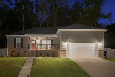 109 Doak St, Shelbyville, TN 37160 - photo 2