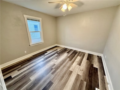 3499 W Lafayette Ave, Decatur, IL 62522 - photo 7