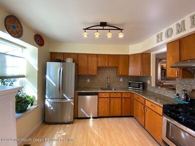 128 Dumbarton Hill Ct, Matawan, NJ 07747 - photo 7