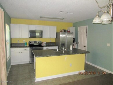 11846 Alexandra Dr, Jacksonville, FL 32218 - photo 4