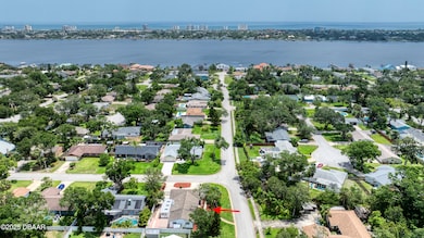 952Northbrook_New_Drone-6_arrow