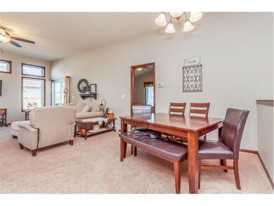 3230 Blackberry Cir SW, Cedar Rapids, IA 52404 - photo 6