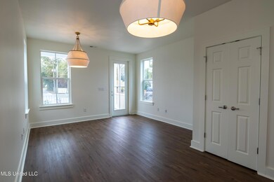 2207 Government St unit 1, Ocean Springs, MS 39564 - photo 2