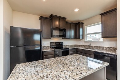 10611 Lost Maples Dr, Cleveland, TX 77328 - photo 4