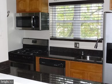 3864 9th St SE unit 202, Washington, DC 20032 - photo 5