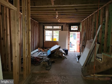 1630 E 25th St, Baltimore, MD 21213 - photo 7