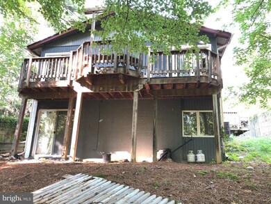 12724 Torrington St, Woodbridge, VA 22192 - photo 3