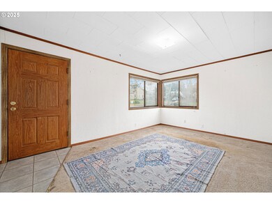 788 SW Cherry St, Dallas, OR 97338 - photo 7