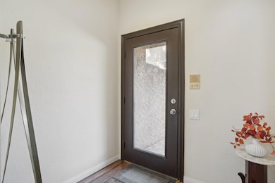3-web-or-mls-Foxtail Ln-3005-003
