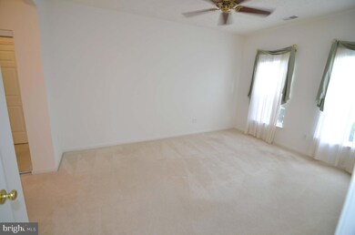 2503 Amber Orchard Ct W unit 104, Odenton, MD 21113 - photo 6