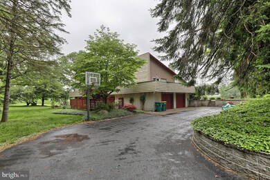 1004 E Walnut St, Palmyra, PA 17078 - photo 5