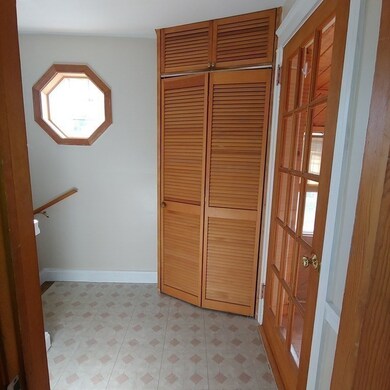 35 McGee St unit 2, Fall River, MA 02721 - photo 2