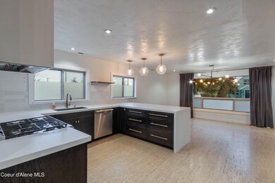 727 N Sixth St, Sandpoint, ID 83864 - photo 6