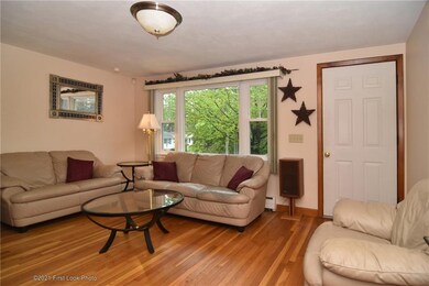 2202 Cranston St, Cranston, RI 02920 - photo 3