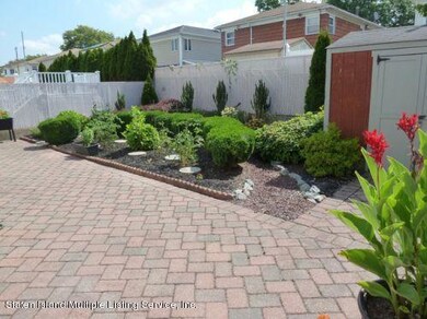 65 Cambridge Ave, Staten Island, NY 10314 - photo 3