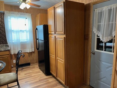 5560 Chestnut Hills Rd pic 15