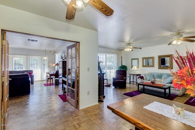 10338 W Caron Dr, Sun City, AZ 85351 - photo 6