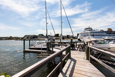 21RailwayBluffs-81-Barnstable-w
