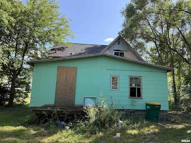 721 Mulberry St, Galesburg, IL 61401 - photo 4