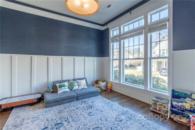 908 Millbrook Rd, Charlotte, NC 28211 - photo 2