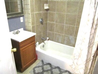 574 Hyde Park Ave unit 3, Roslindale, MA 02131 - photo 7