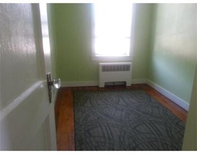 706 School St unit 10, Webster, MA 01570 - photo 5