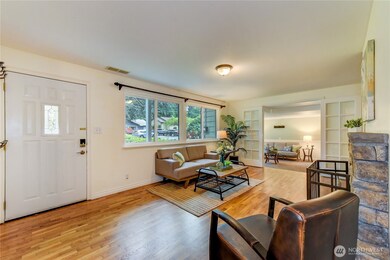 7444 NE 156th St, Kenmore, WA 98028 - photo 4