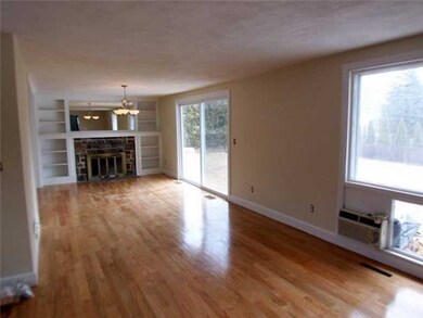 Dining Room. Huge dining room to accommodate any s