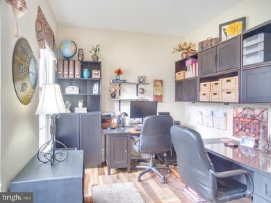 21495 Golden Autumn Place, Broadlands, VA 20148 - photo 5