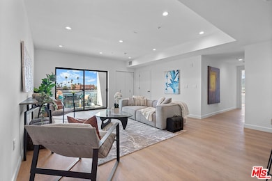 321 S Oxford Ave unit 303, Los Angeles, CA 90020 - photo 4