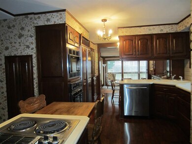 80 S Manning Blvd, Albany, NY 12203 - photo 7