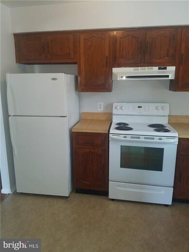 36 Admiral Ave unit B, Manahawkin, NJ 08050 - photo 3