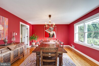 6812 Lupine Ln, McLean, VA 22101 - photo 7