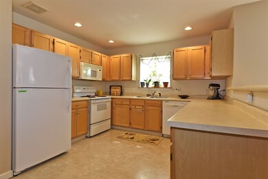 188 Juniper Dr, South Burlington, VT 05403 - photo 6