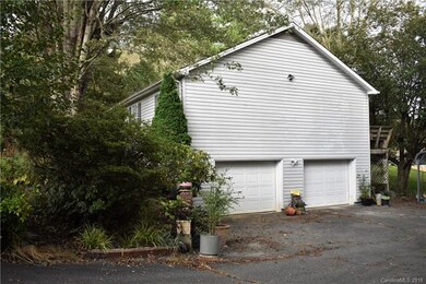 106 Joanne Ln, Hendersonville, NC 28792 - photo 4