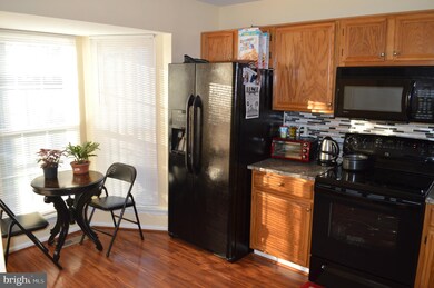 13934 Gunners Place, Centreville, VA 20121 - photo 2