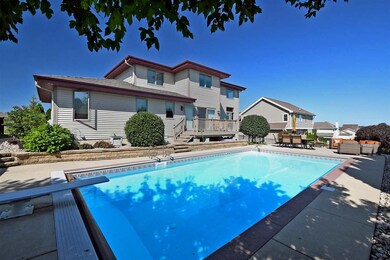 450 Medinah St, Oregon, WI 53575 - photo 2