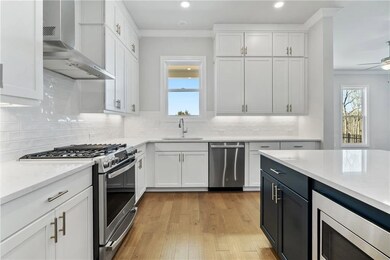 *Picture is not of actual home but same Camilla floorplan*