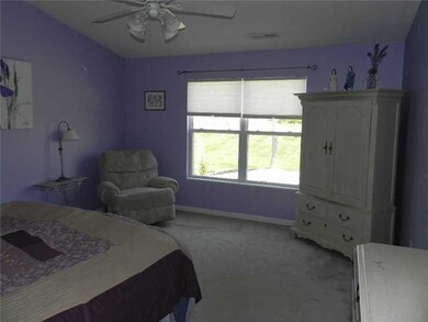 462 Pitch Pine Dr, Whiteland, IN 46184 - photo 3