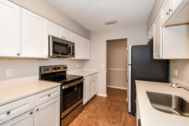 9998 Bradley Rd, Jacksonville, FL 32246 - photo 7