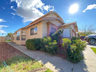 4003 N 87th Dr, Phoenix, AZ 85037 - photo 2