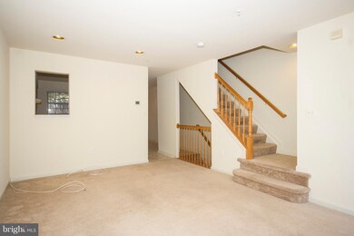 9809 Sherwood Farm Rd, Owings Mills, MD 21117 - photo 3