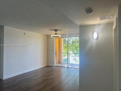 2160 E Preserve Way unit 206, Miramar, FL 33025 - photo 4