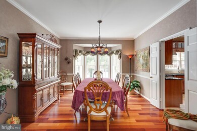 6206 Point Cir, Centreville, VA 20120 - photo 7