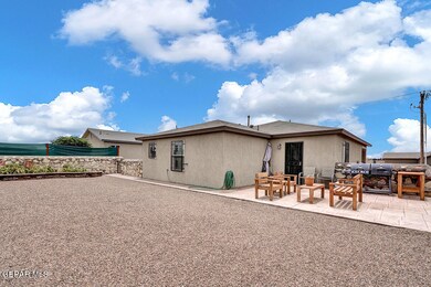 14221 Antwerp Dr, Horizon City, TX 79928 - photo 3